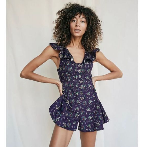 ✨FREE PEOPLE✨VIOLET FLORAL CORDUROY ROMPER - Picture 4 of 16